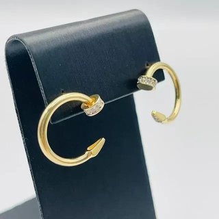 Pendientes Clavo Hueco 18K