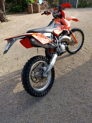 KTM 125 EXC Enduro/Motocross Moto