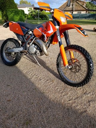 KTM 125 EXC Enduro/Motocross Moto