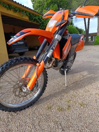 KTM 125 EXC Enduro/Motocross Moto