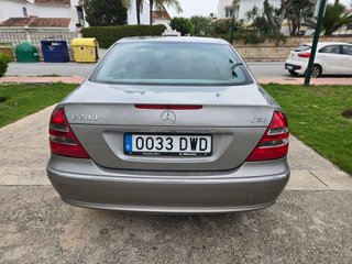 Mercedes-Benz Clase E280 AUTO REVISIONES MERCEDES