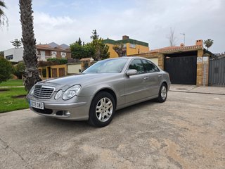 Mercedes-Benz Clase E280 AUTO REVISIONES MERCEDES