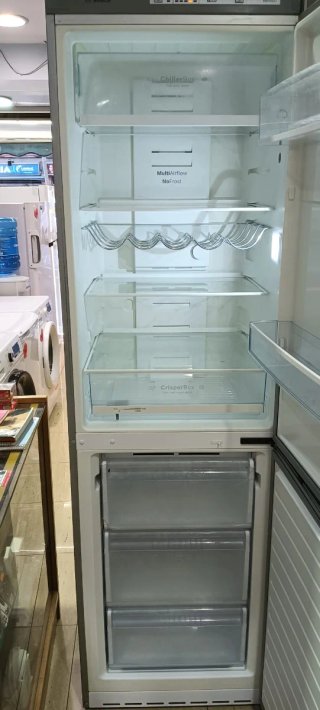 NEVERA COMBI BOSCH NO FROST ENERGÍA A+