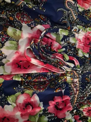 Pantalón vaporoso estampado floral