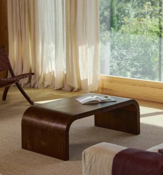 Mesa auxiliar madera nogal oscuro **nueva**