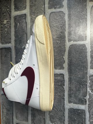 Nike Blazer Mid '77 Vintage Blancas/Rojas