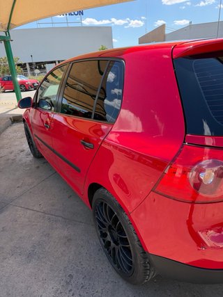 Volkswagen Golf 2004