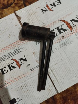 Llave contratuerca