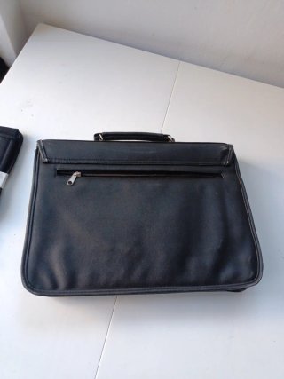 Bolsa médica vintage Ted Baker negra