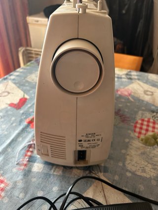 Máquina de coser Singer