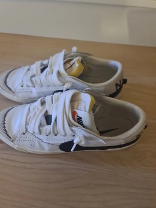 Zapatillas Nike Blazer Blancas y Negras