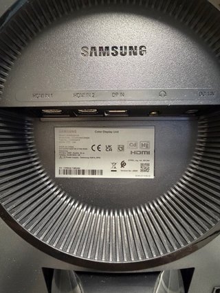 Monitor Samsung Curvo Negro