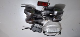Intermitentes, luz freno y matrícula Honda Hornet