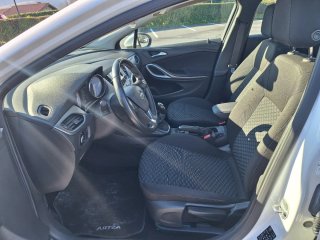 Opel Astra Sport Tourer 110cv
