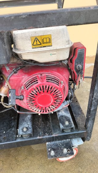HIDROLIMPIADORA KARCHER GASOLINA