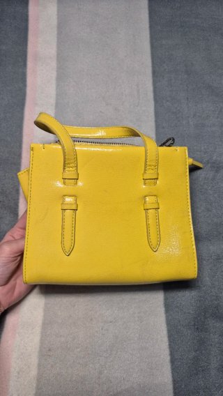 Bolso Parfois Amarillo Charol Mini Bag Y2K