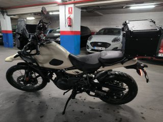 CAMBIO HIMALAYAN 450 X Naked