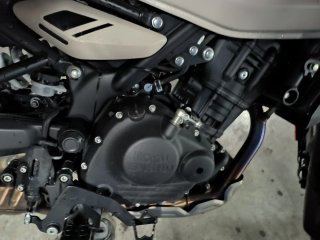 CAMBIO HIMALAYAN 450 X Naked