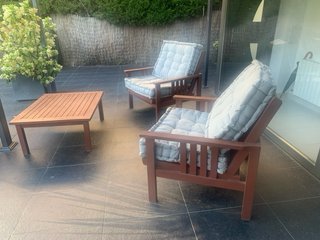 Conjunto de jardín: 2 sillones y mesa Teka