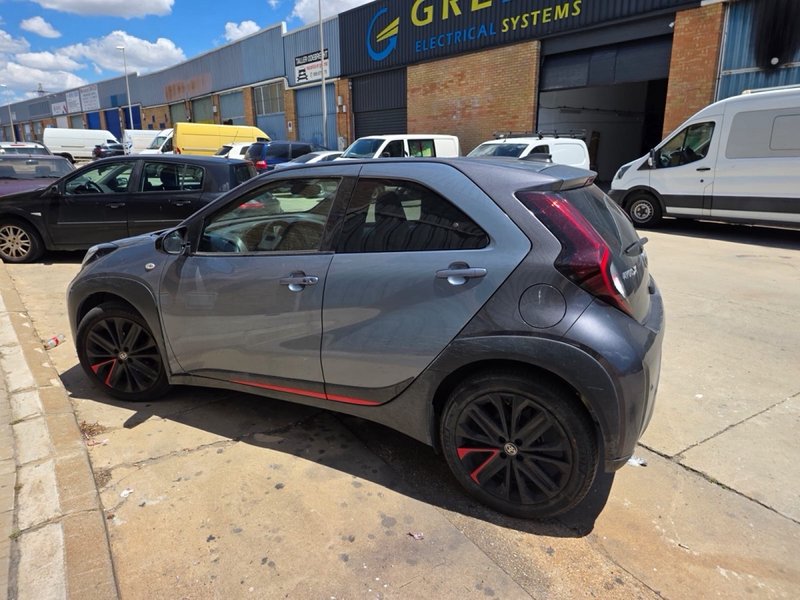 Toyota Aygo X 2024 - foto 1
