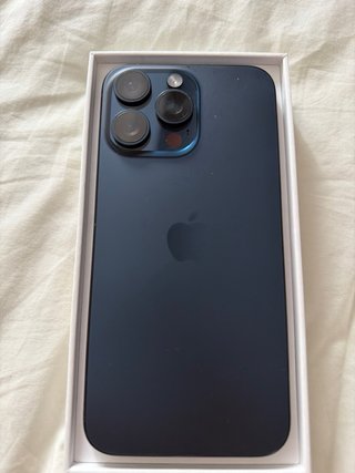 iPhone 15 Pro Max 512GB Negro/Azul Marino