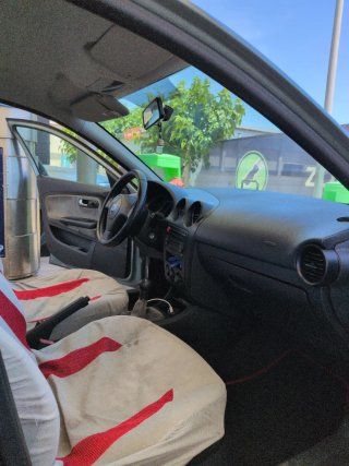 SEAT Ibiza 2003