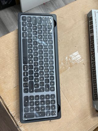 SATECHI Teclado Inalámbrico QWERTZ#000393