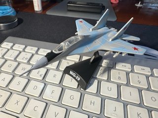 Avión Mig 29 Metal Escala 1/43