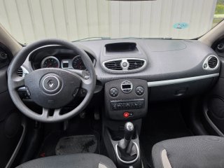 RENAULT CLIO 86.000KMS