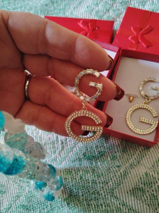Conjunto 2 pares pendientes dorados