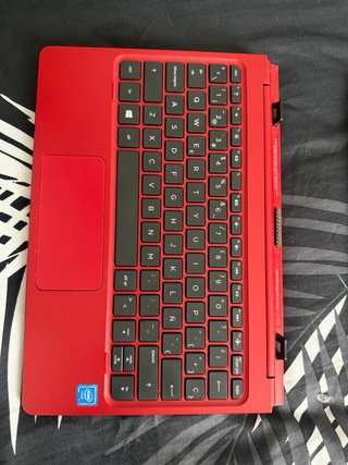 HP Pavilion x2 Convertible
