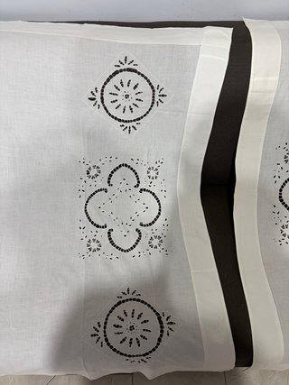 Coppia Tende Vintage Ricamate a Mano
