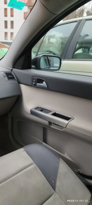 Volvo V50 2005