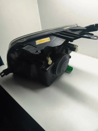 Faro Delantero Derecho Ford Fusion 2002-2012
