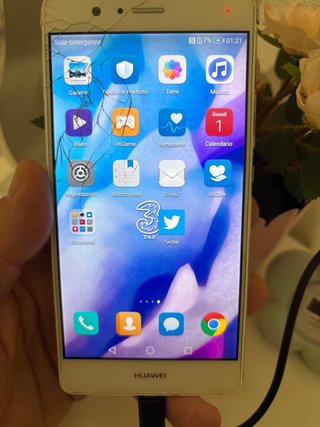 Huawei P9 Lite 16GB Bianco vetro sostituire, ma ok