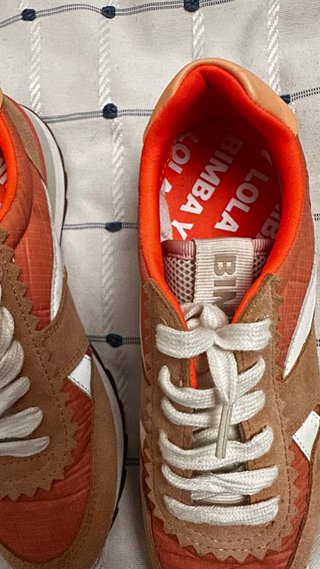 Zapatillas Puma Beige y Naranja