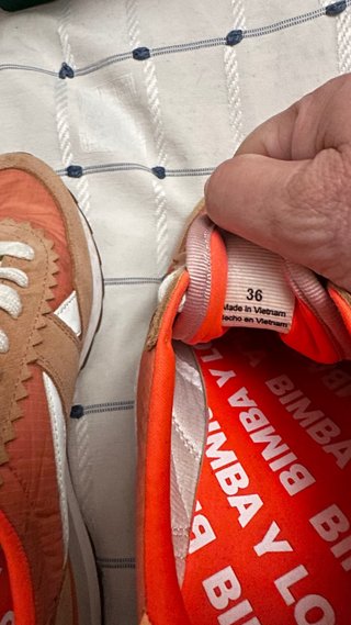 Zapatillas Puma Beige y Naranja