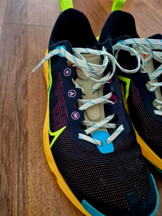 Zapatillas Nike Kiger 9 Talla 42