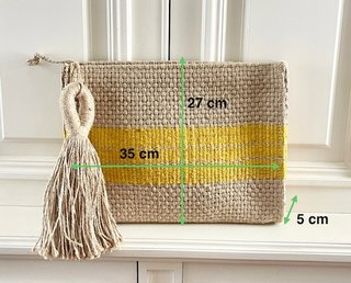 Cartera yute con borla Zara