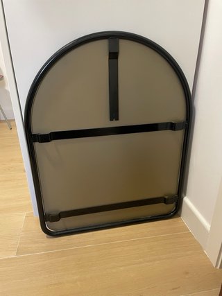 Espejo de pared o tocador negro