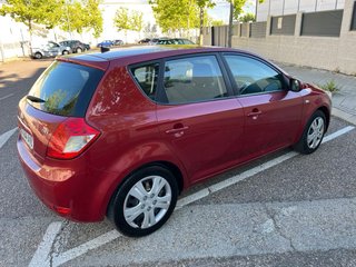 KIA Ceed 1.6 td 90cv, etiqueta B, 178 KM, 2011