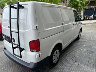 Volkswagen Transporter 2023