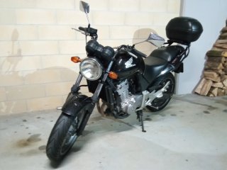 Honda CBF 500 Negra