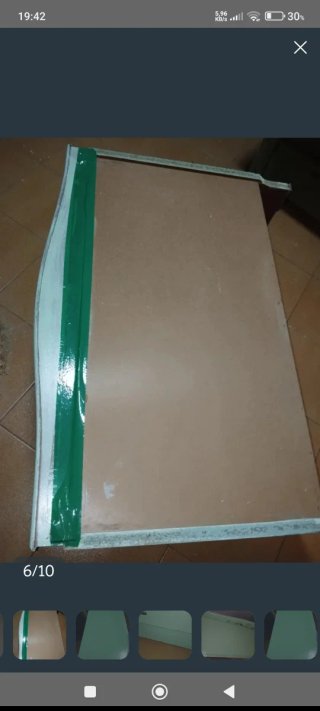 Cómoda y mesita vintage verde