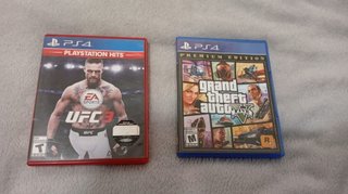 PS4 Slim 1TB con Mando