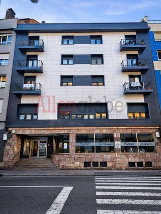 Piso en venta en La Villa - Bazuelo en Mieres