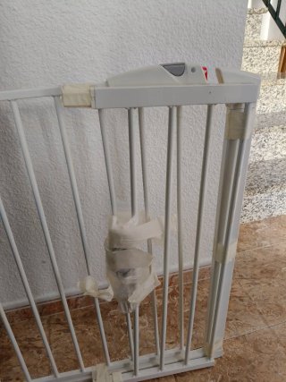 Puerta seguridad escaleras niño Munchkin