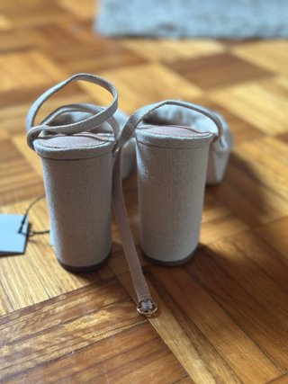 Sandalias Mohito Beige Tacon Plataforma