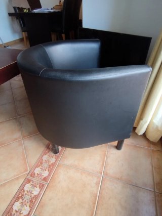 Sillón negro Ikea