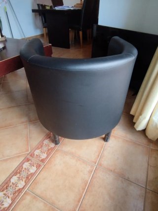 Sillón negro Ikea